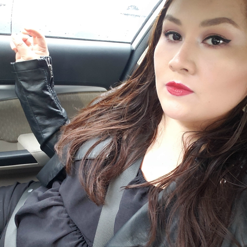 Meet your Posher, Dilsia